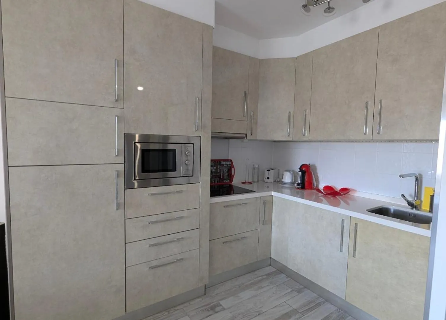 Cozy Apartment In Los Cristianos Guincho